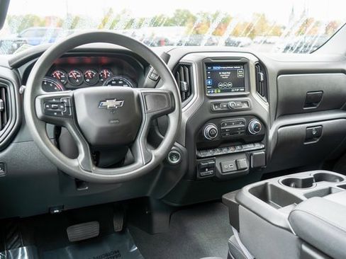 Used 2024 Chevrolet Silverado 1500 Custom Trail Boss image 11