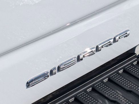 Used 2022 GMC Sierra 1500 Denali w/ Denali Reserve Package image 14