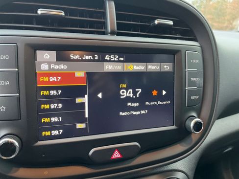 Used 2025 Kia Soul LX w/ LX Technology Package image 21