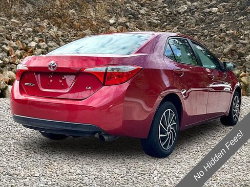 Used 2014 Toyota Corolla LE FWD image 2