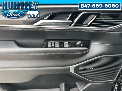 Used 2022 Jeep Wagoneer Series I w/ Premium Group I image 24