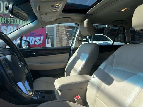 Used 2016 Subaru Outback 2.5i Limited image 17