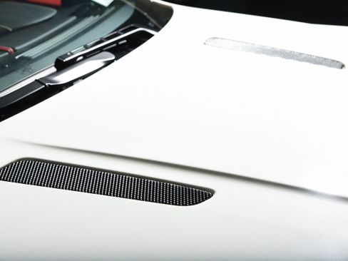 Used 2013 Aston Martin V8 Vantage Coupe image 31