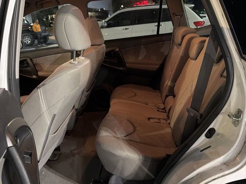 Used 2010 Toyota RAV4 2WD image 12