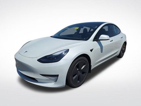 Used 2023 Tesla Model 3 Long Range AWD/4WD image 8