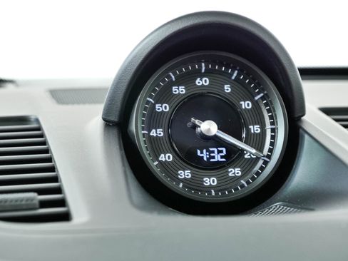 New 2026 Porsche 911 Carrera RWD image 18