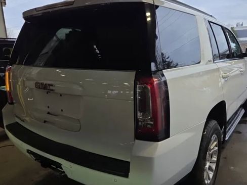 Used 2020 GMC Yukon SLT image 3