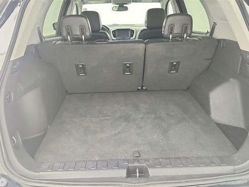 Used 2019 GMC Terrain SLT image 34