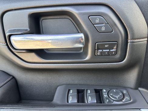 Used 2021 GMC Sierra 2500 AT4 w/ AT4 Premium Plus Package image 15