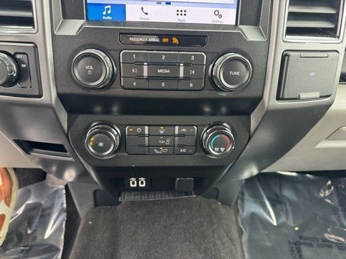 Certified 2019 Ford F150 XLT image 18
