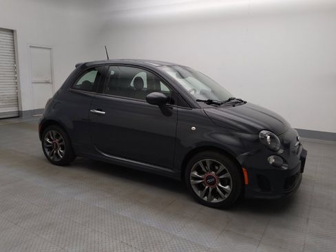 Used 2018 FIAT 500 Pop w/ Urbana Appearance Package FWD image 11