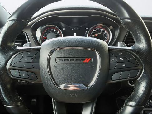 Used 2022 Dodge Challenger GT RWD image 19