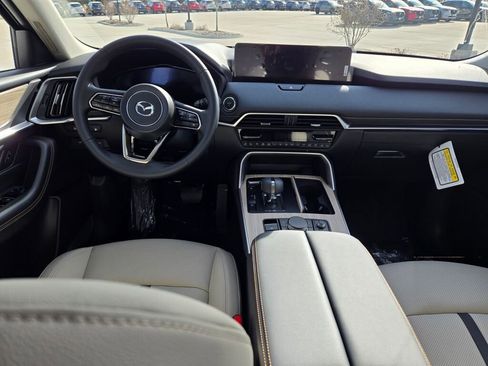 New 2026 MAZDA CX-90 Plug-In Hybrid w/ Preferred AWD/4WD image 17