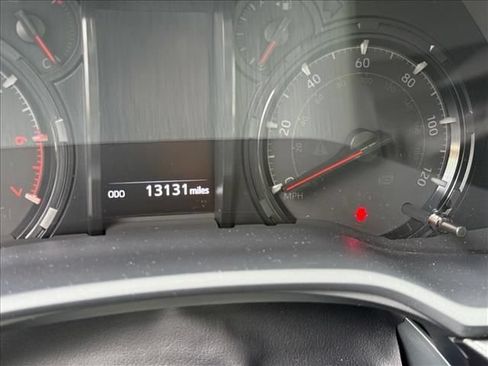 Used 2024 Toyota 4Runner SR5 RWD image 4