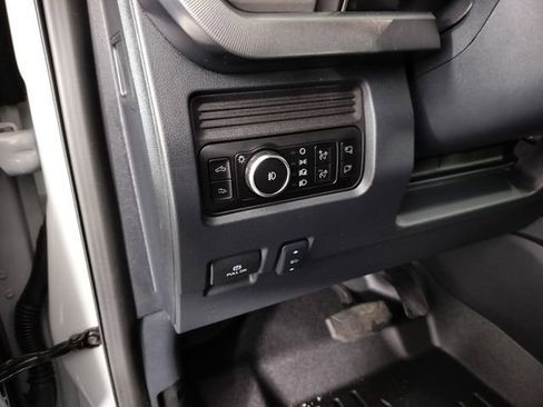 Used 2025 Ford F350 Platinum image 49