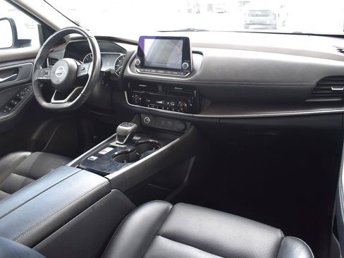 Used 2021 Nissan Rogue SV w/ Premium Package FWD image 63