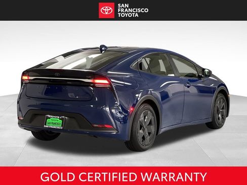Certified 2023 Toyota Prius Prime FWD image 5
