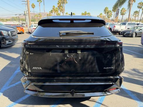 Used 2025 Nissan Ariya AWD image 7