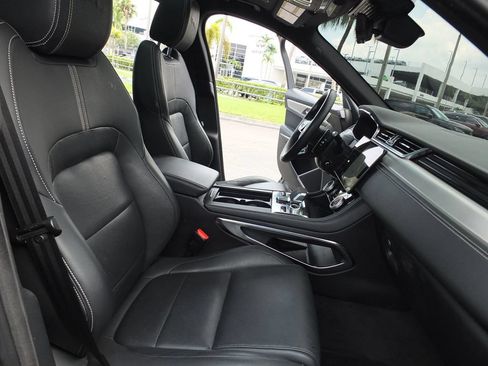 Used 2025 Jaguar F-PACE R-Dynamic S AWD/4WD image 23