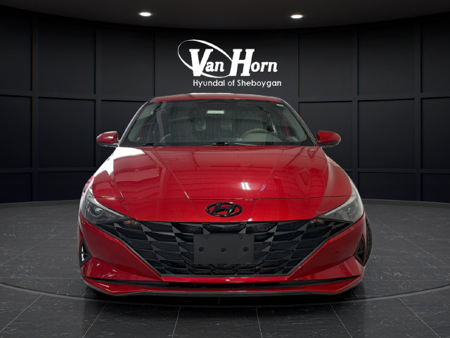 Used 2021 Hyundai Elantra SEL FWD image 2