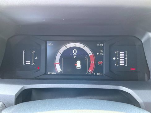 Used 2025 Toyota 4Runner SR5 AWD/4WD image 12