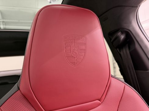 New 2026 Porsche Cayenne GTS image 35