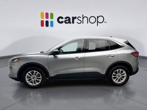 Used 2022 Ford Escape SE w/ Convenience Package AWD/4WD image 2