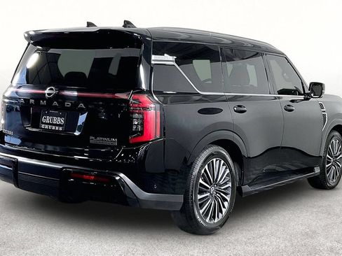 Used 2025 Nissan Armada Platinum Reserve AWD/4WD image 2