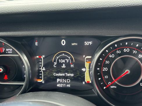 Used 2021 Jeep Gladiator Mojave AWD/4WD image 30