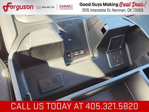 New 2026 GMC Sierra 2500 AT4 w/ AT4 Premium Plus Package AWD/4WD image 35