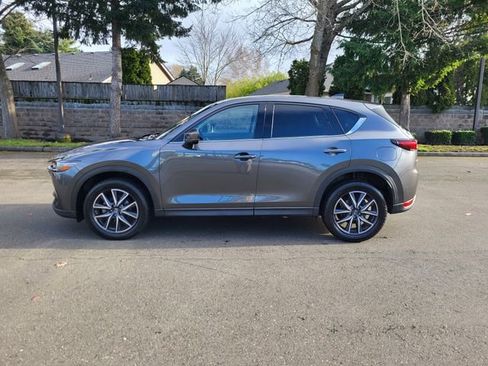 Used 2018 MAZDA CX-5 Grand Touring image 2