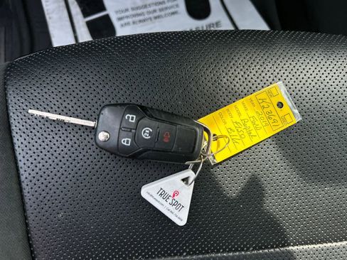 Used 2019 Ford F150 Raptor w/ Equipment Group 801A Mid image 32