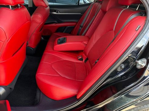 Used 2021 Toyota Camry XSE FWD image 23