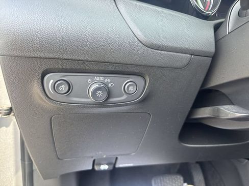 Used 2023 Buick Encore GX Essence w/ Experience Buick Package AWD/4WD image 17