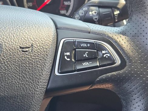 Used 2018 Ford Focus ST FWD image 15