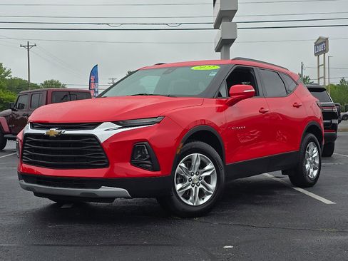 Used 2022 Chevrolet Blazer LT FWD image 1