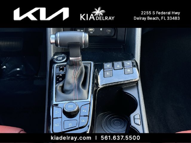 Certified 2025 Kia Sportage SX FWD image 26