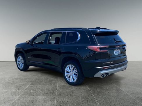 Used 2024 GMC Acadia Elevation FWD image 3