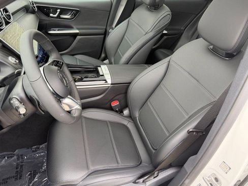 New 2026 Mercedes-Benz GLC 300 image 21