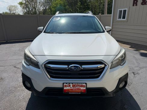 Used 2018 Subaru Outback 2.5i Limited AWD/4WD image 10