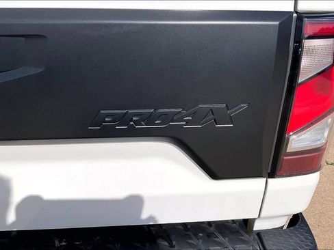 Used 2023 Nissan Titan PRO-4X w/ Pro-4x Convenience Package AWD/4WD image 24