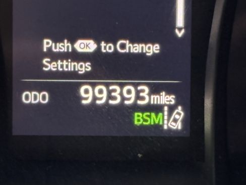 Used 2018 Toyota Camry SE w/ Convenience Package image 22