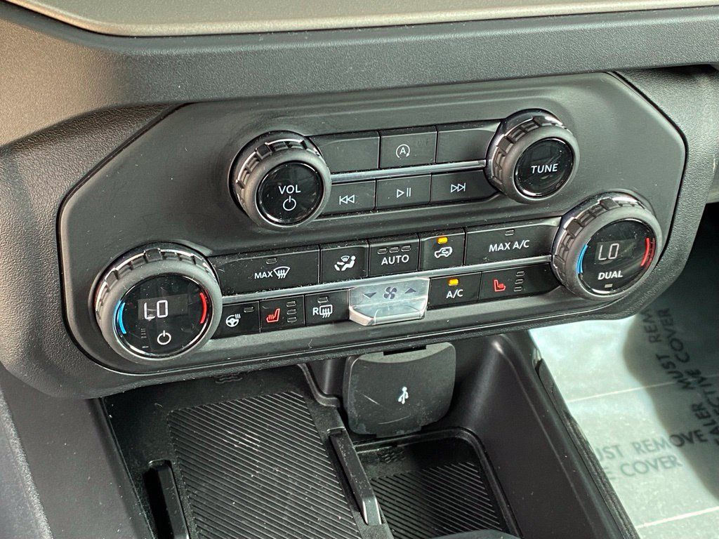 Used 2026 Ford Bronco Outer Banks AWD/4WD image 18