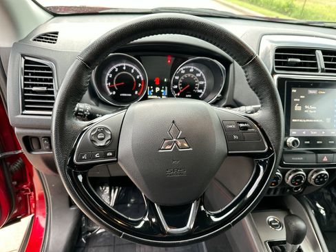 Used 2024 Mitsubishi Outlander Sport SE AWD/4WD image 14