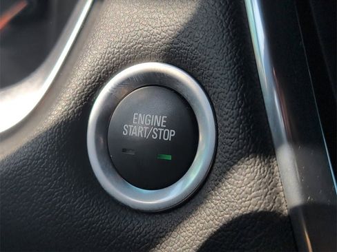 Certified 2023 Chevrolet Traverse LT w/ LPO, Floor Liner Package image 18