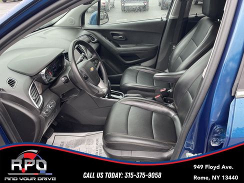 Used 2020 Chevrolet Trax Premier image 12