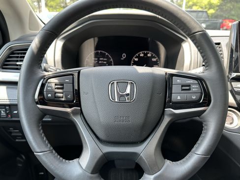 Used 2026 Honda Odyssey EX-L image 9