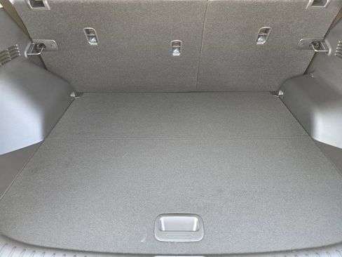 New 2026 Kia Seltos S FWD image 23