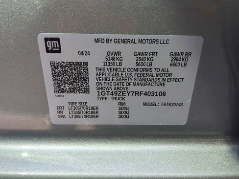 Used 2024 GMC Sierra 2500 AT4X image 30