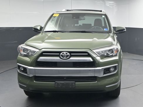 Certified 2022 Toyota 4Runner Limited AWD/4WD image 2